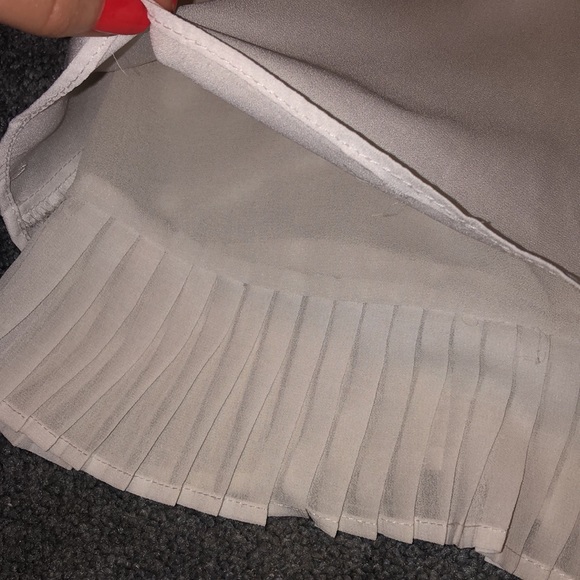 Pleated detail tank top - Picture 2 of 3